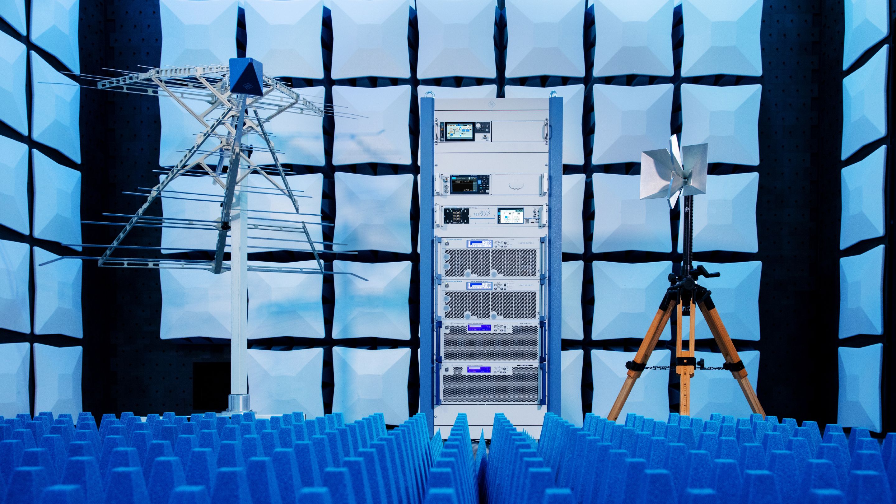 Rohde & Schwarz to showcase future-proof EMC testing solutions at EMV ...