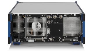 R&S®BBA300 宽带放大器