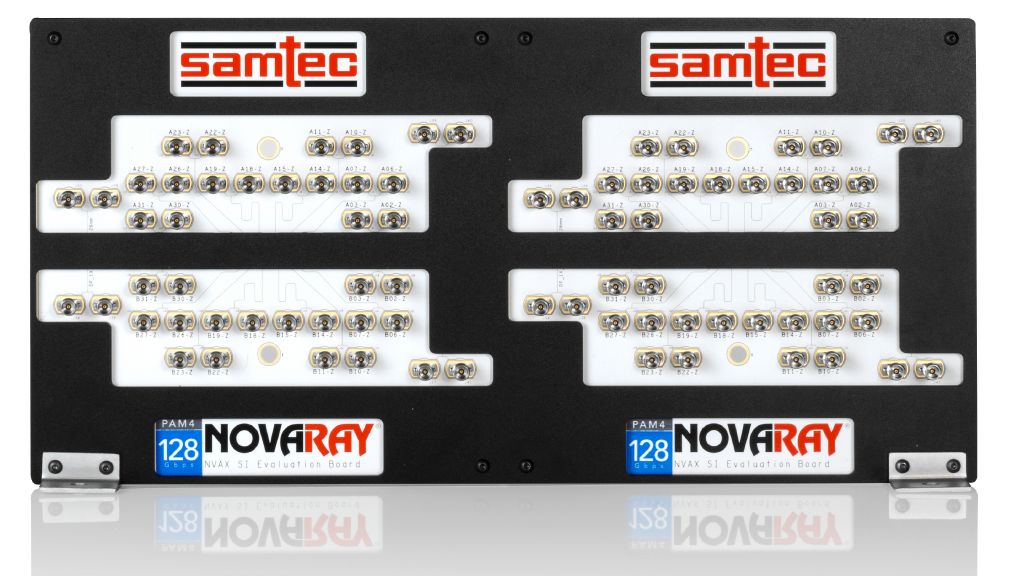 使用的测试夹具，由 Samtec 提供