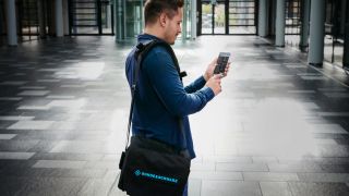 Portable analysis of mobile phone networks 