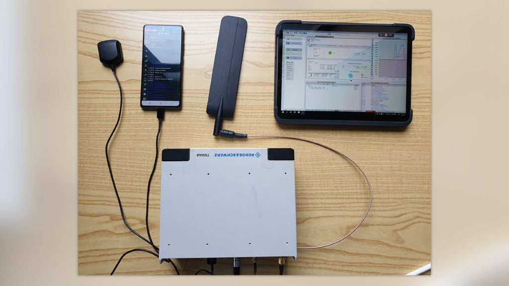 Test solution: R&S®TSMA6 scanner, R&S®ROMES4 software and QualiPoc Android Test solution: R&S®TSMA6 scanner, R&S®ROMES4 software and QualiPoc Android