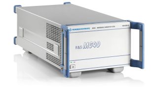 R&S®MC40 40 GHz 微波变频器