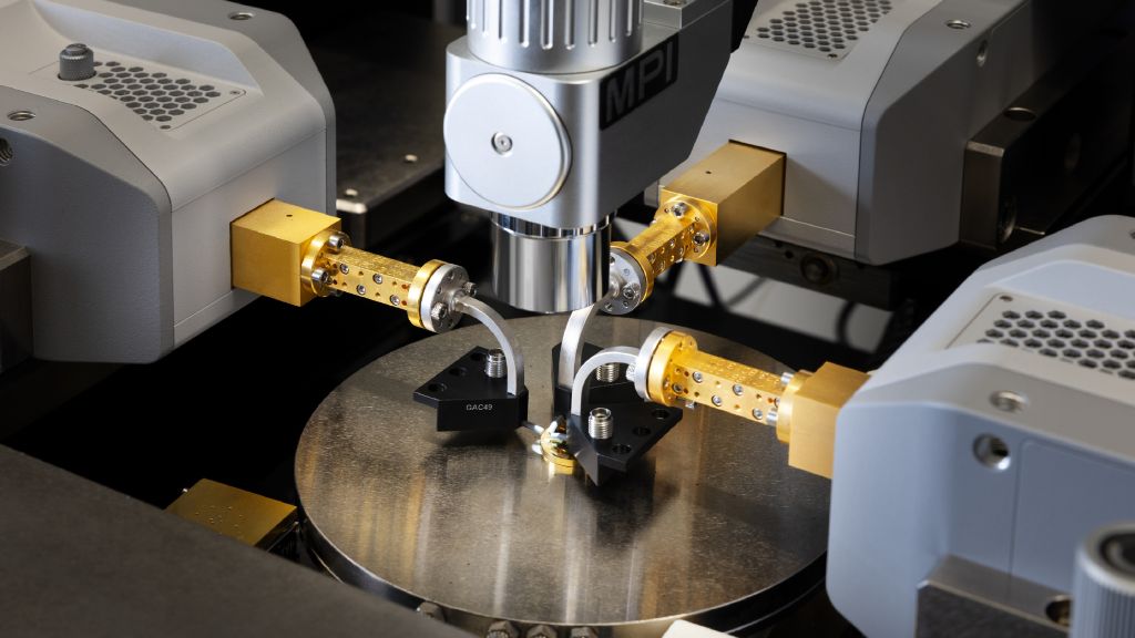 与探针台的机械集成