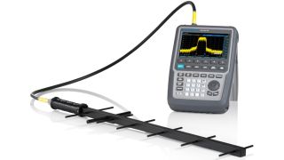 R&S®Cable Rider ZPH 配备 R&S®HA-Z900