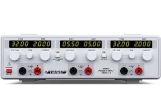 r&s®hm7042-5 三路电源