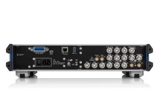 R&S®SMA100B 射频和微波信号发生器