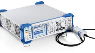 R&S®SMB100A 微波信号发生器