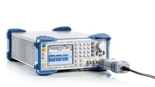 R&S®SMC100A 信号发生器