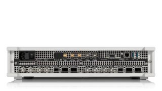 R&S®SFI100A 宽带中频矢量信号发生器