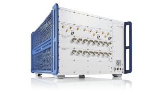 配备新型模块化rfu18板卡的cmx500一体化测试仪已为6g研究做好准备。