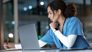 为医疗保健行业保障网络和网络安全