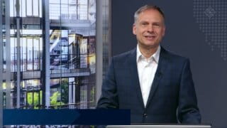 适用于军事空中交通管制的 R&S®M4ACS 语音系统