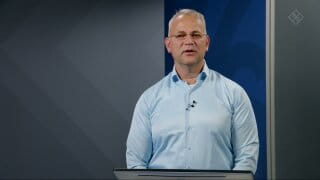 Making pulsed measurements with a vector network analyzer 